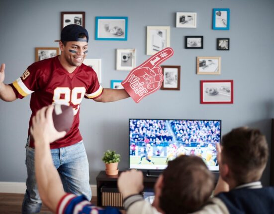 Watching Basketball Games Live