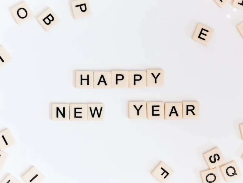 WHAT ARE THE EASY NEW YEAR RESOLUTIONS TO EXECUTE