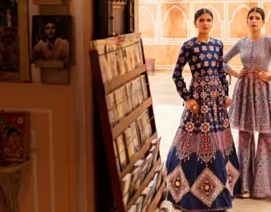 Vasansi Kurti Online