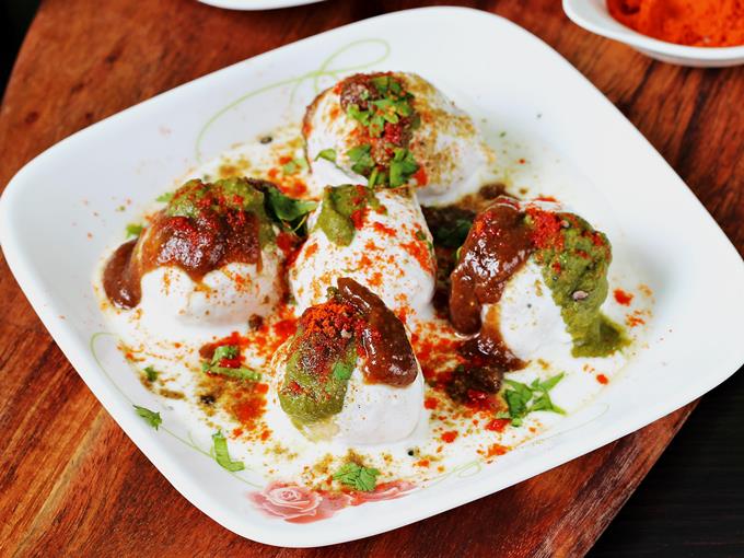 Dahi vada recipe (dahi bhalla) - Swasthi's Recipes