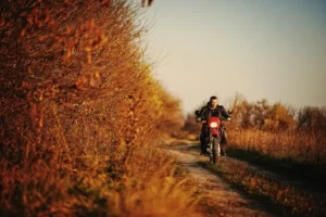 enduro-racer-sitting-his-motorcycle