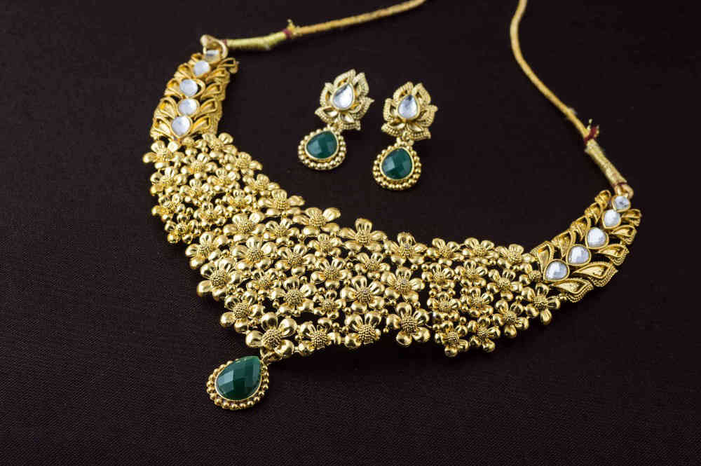 indian-traditional-jewellery-min