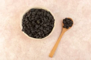 BLACK RAISINS