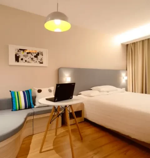 Incredible Ways to Make Hotel Guests Feel Special