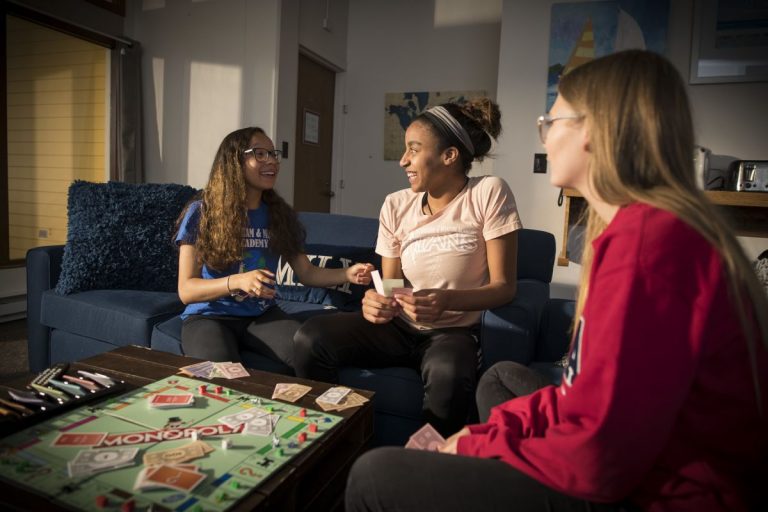 Benefits of living a boarding house for women