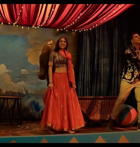 Akshay Kumar Magic Show in Atrangi Re with Sara Ali Khan