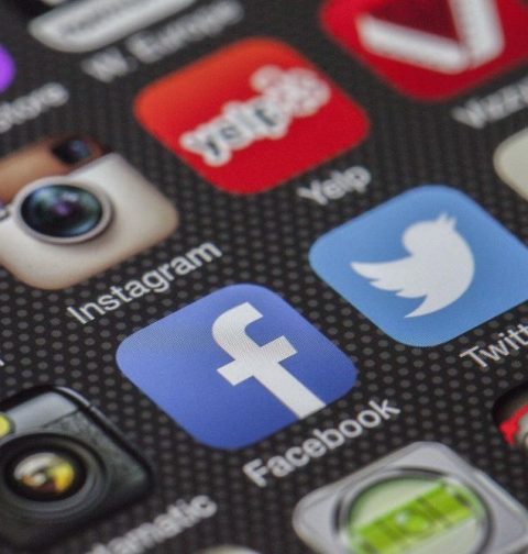 Quality Social Media