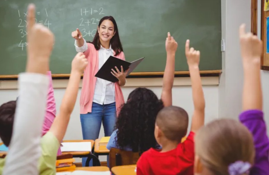 Elementary School Teacher