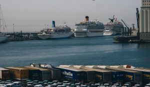 How to Efficiently Relocate Your Business Fleet