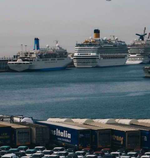 How to Efficiently Relocate Your Business Fleet