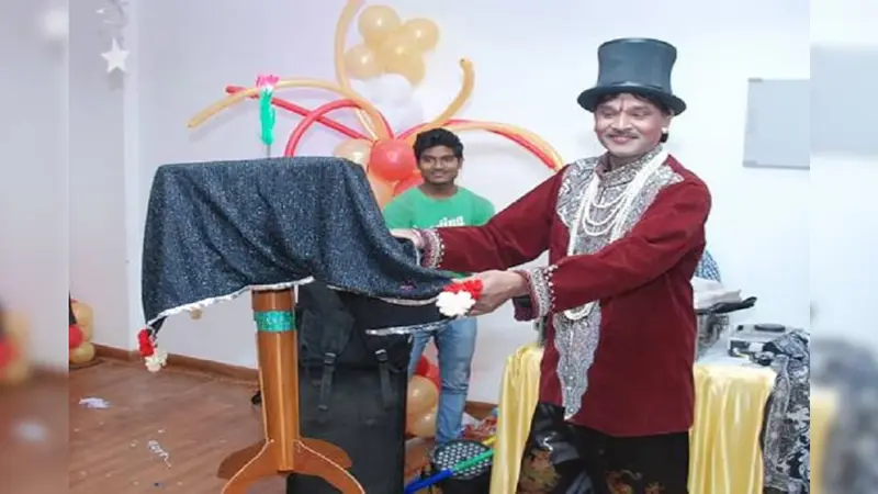 raj kumar magician