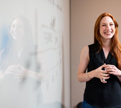 ways-to-recognize-and-reward-your-star-employees