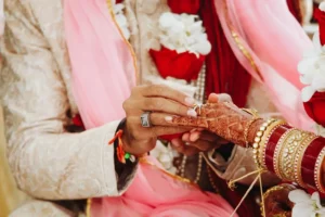 wedding-ritual-putting-ring-finger-india