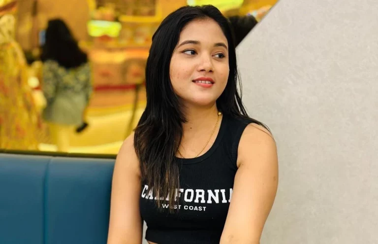 Komal Kharat Family Indian Content Creator