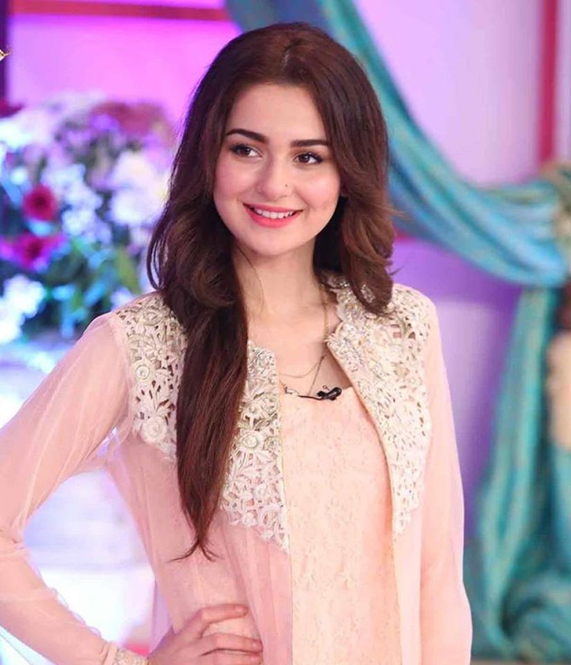 Hania Amir Age