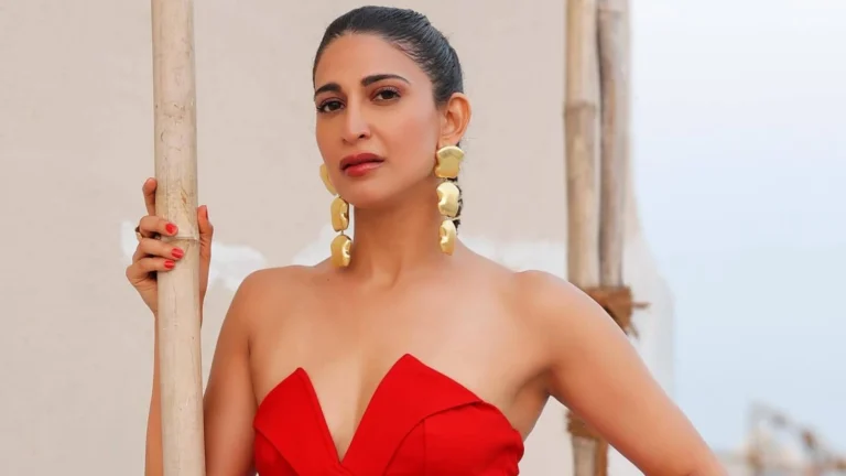 Aahana Kumra - Rise & Fall Season 1