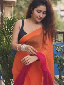 Aanchal Tiwari Profile