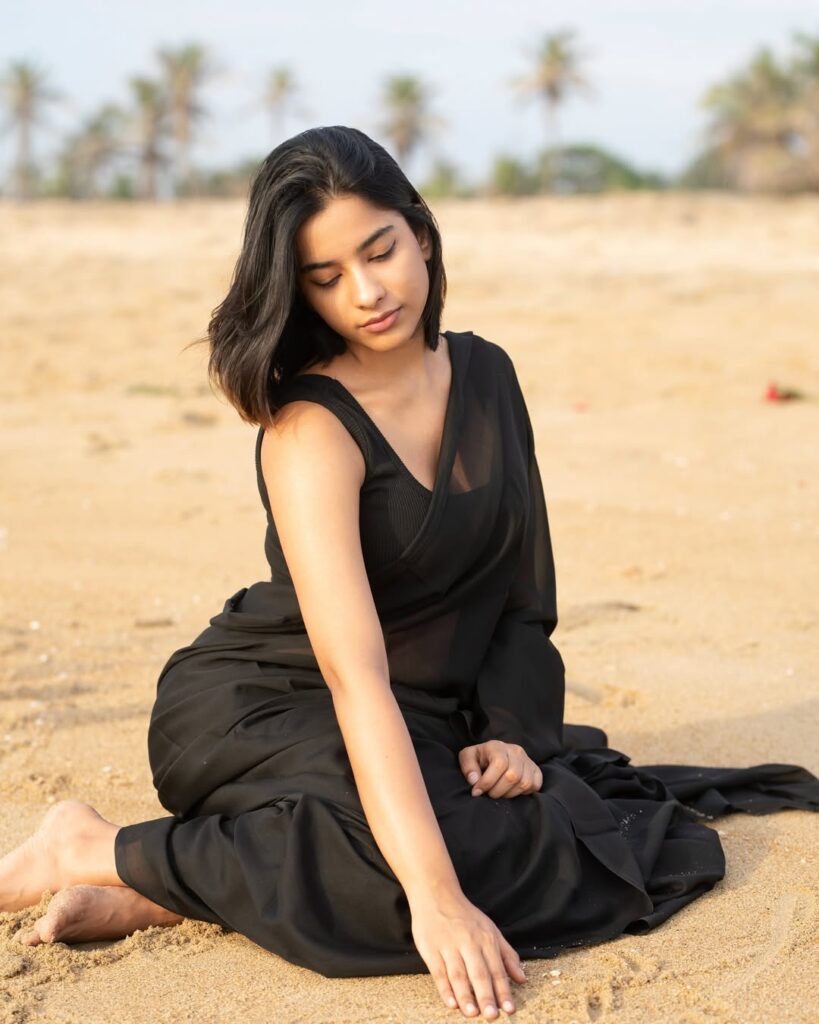 Aurora Sinclair Lifestyle