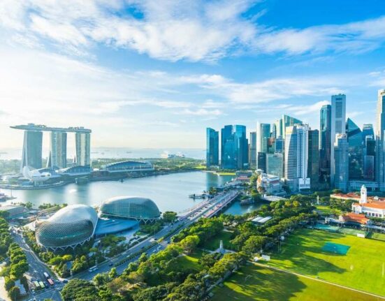 Singapore is Perfect for Family Tours